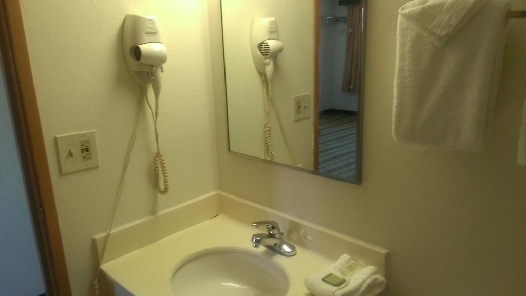 Quality Inn West Haven Ngoại thất bức ảnh